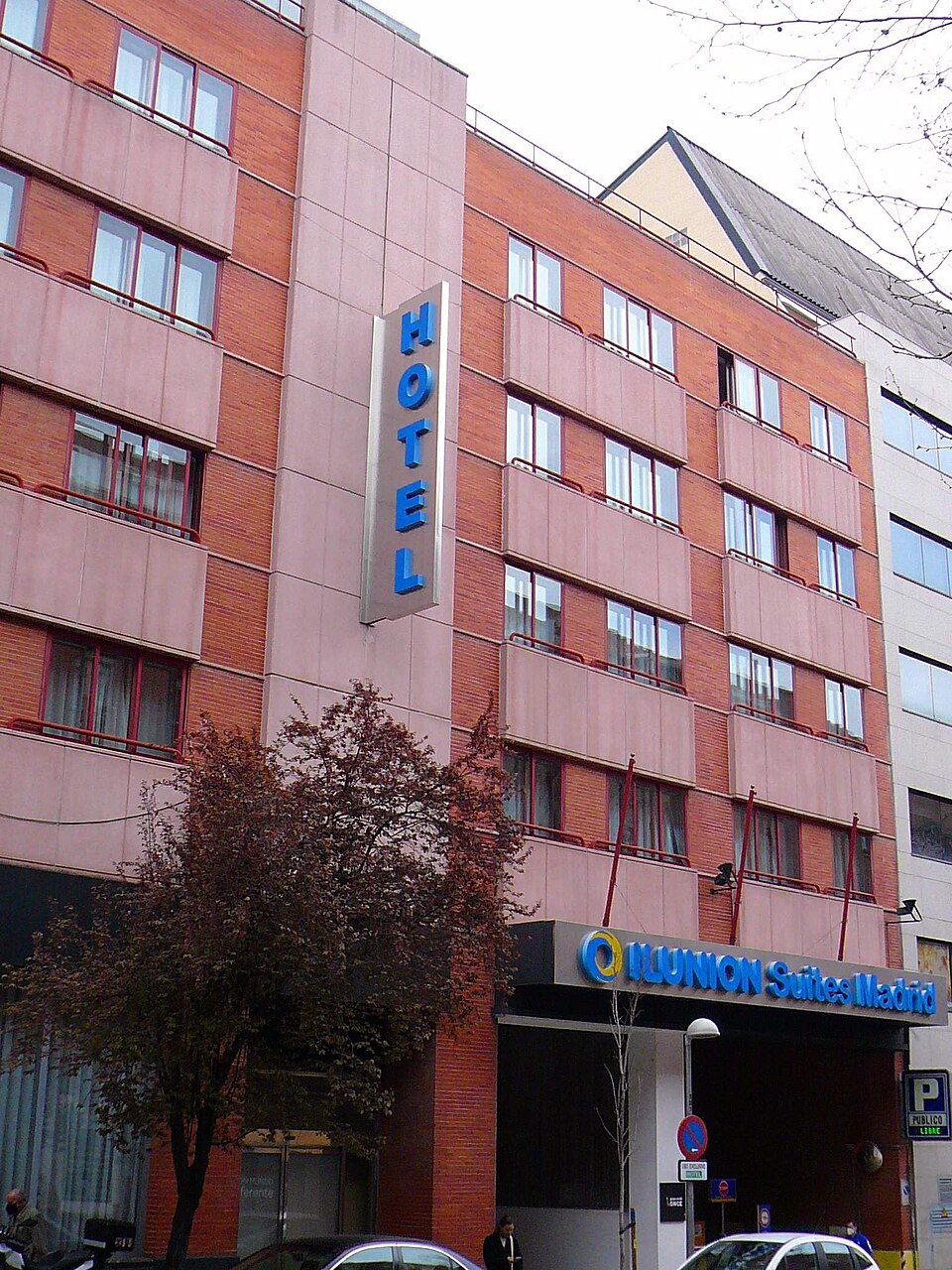 Foto de ILUNION Suites Madrid